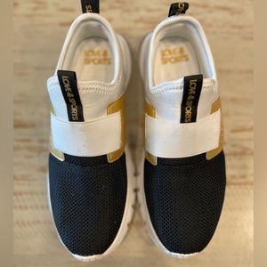 Love & Sports sneakers